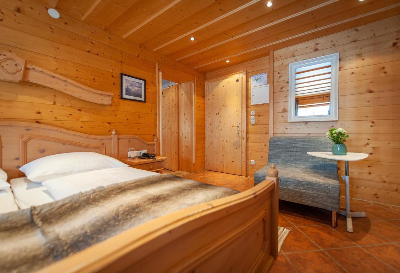 Quality Hosts Arlberg - Hotel Bergheim Sankt Anton am Arlberg Buitenkant foto