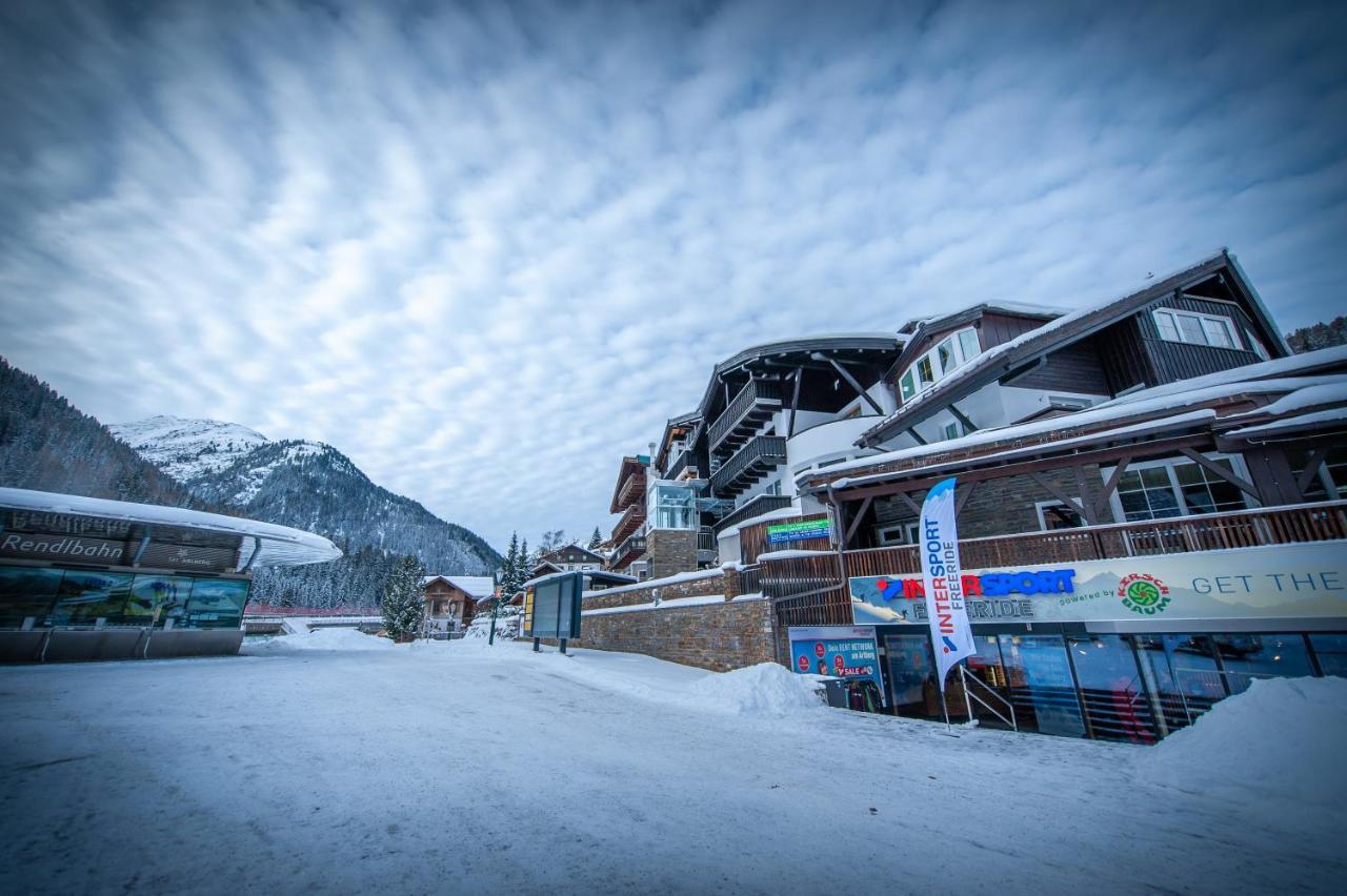 Quality Hosts Arlberg - Hotel Bergheim Sankt Anton am Arlberg Buitenkant foto